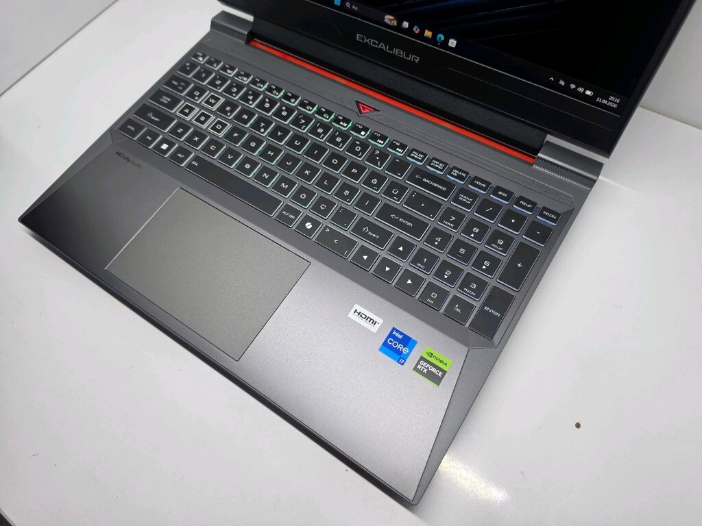 Excalıbur Gaming Laptop Rtx 5070 32gb Ram Bellek 1 tb m2 ssd - 4