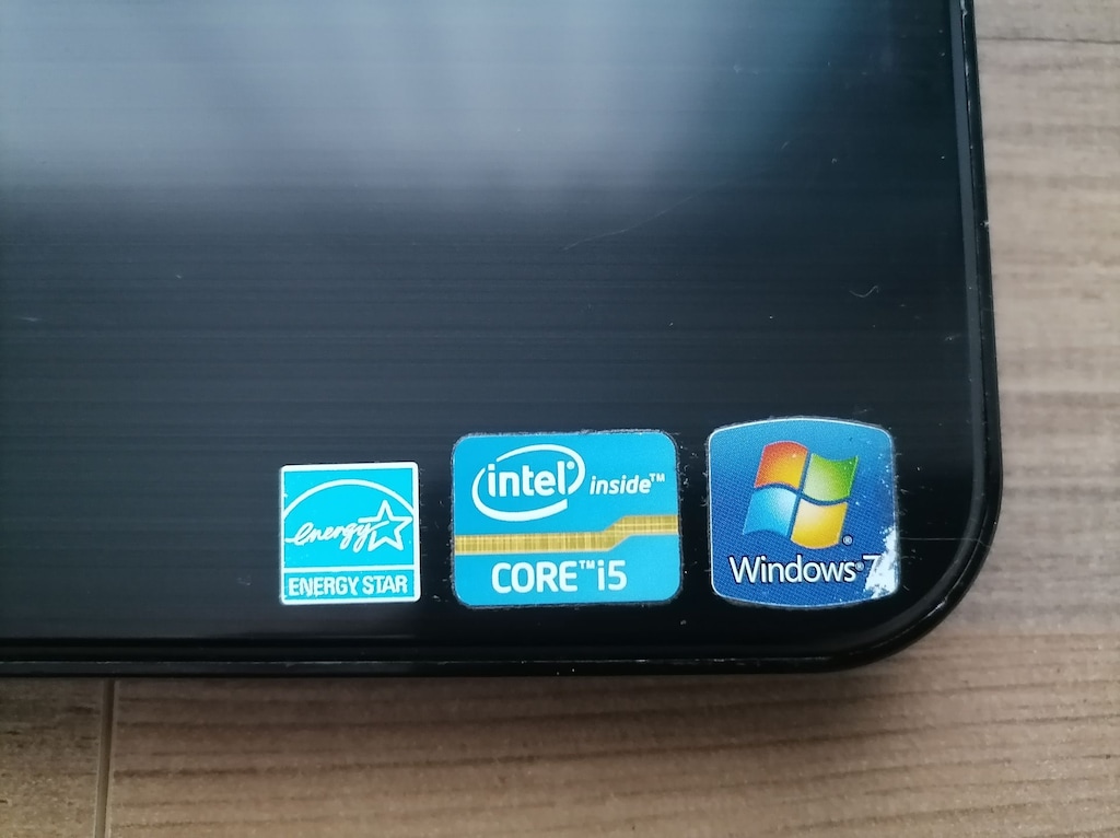 Dell Inspiron N5110 - 9