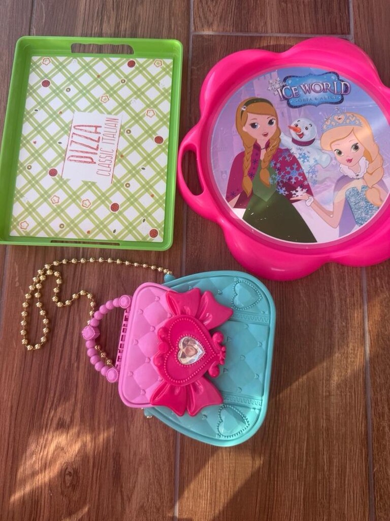 Barbie’nin 3’ü Bir Arada Muhteşem Karavanı ve Aksesuarları - 8