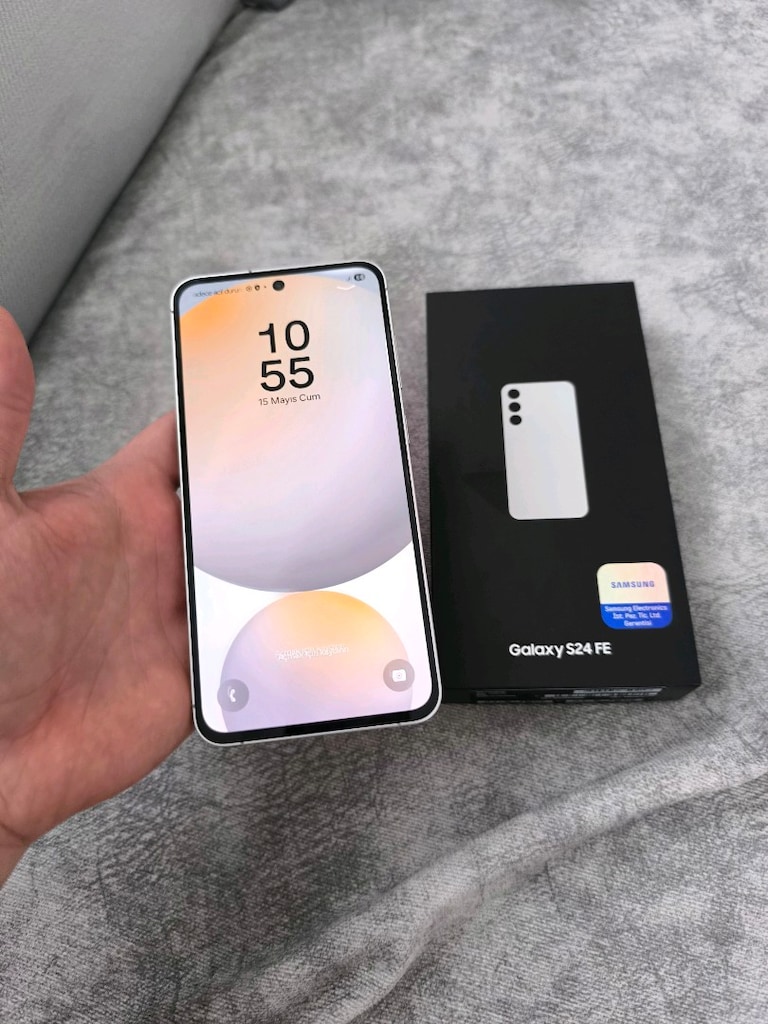 4 aylik kutulu faturali samsung s24fe 256gb sifir ayarında takas olur - 2