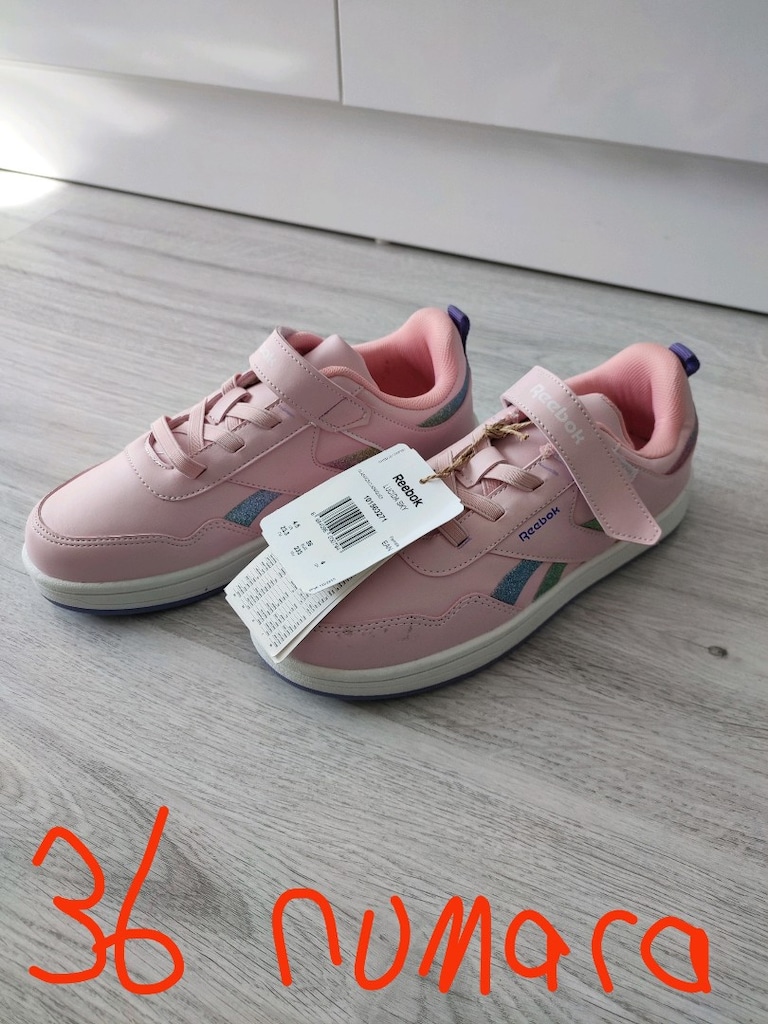 Reebok marka çocuk spor ayakkabı