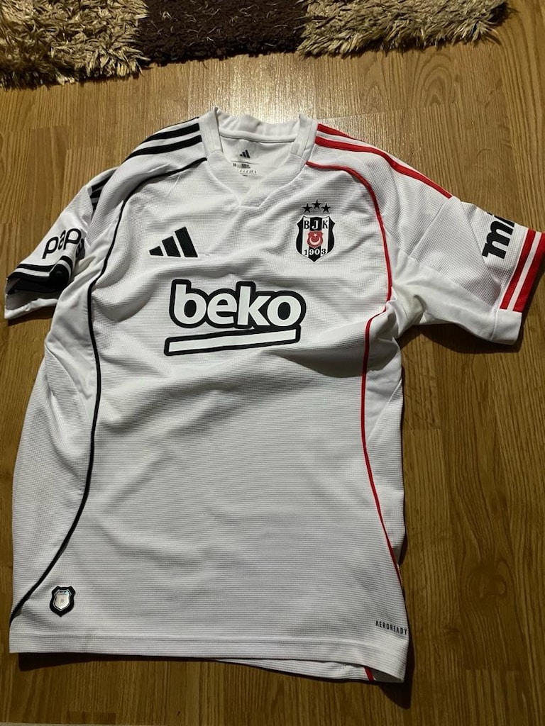 Beşiktaş Oh Islak İmzalı Forma Teklife Açığım