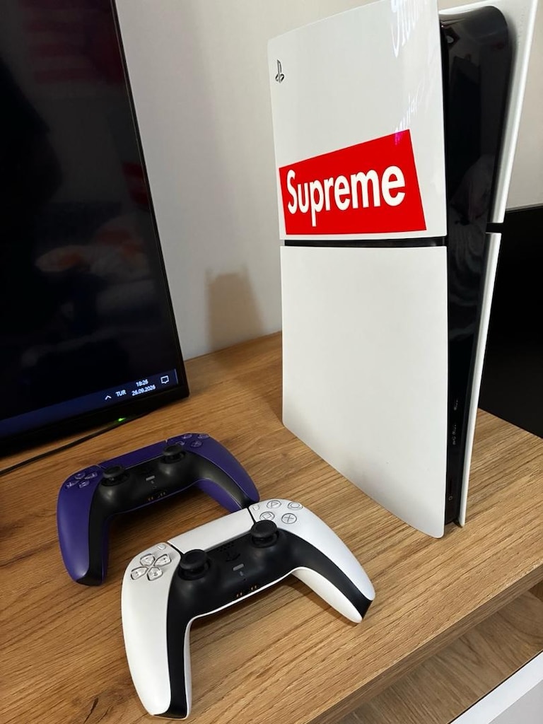 PlayStation 5 Digital Edition - 4