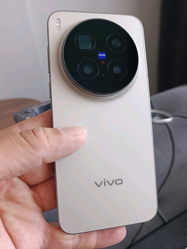 Vivo x300 pro/ çin - 2