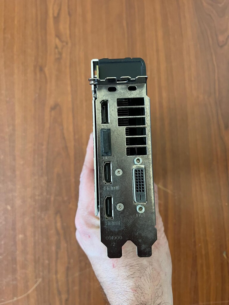 Rx 480 Sapphire Nitro+ 4 GB Ekran Kartı TERTEMİZ - 6