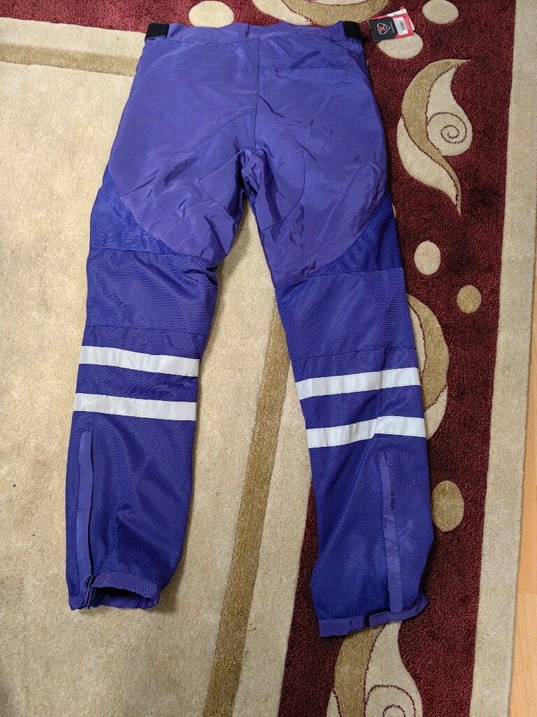 MOTORCU PANTOLONU 42 DİYE TAHMİN EDİYORUM SIFIR HİÇ KULLANILMAMIŞ - 2
