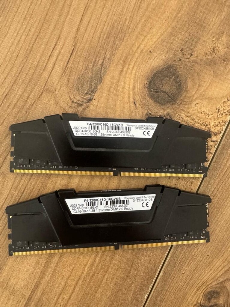 Gskill DDr4 3200 MHz 16 Gb Ram!! - 2