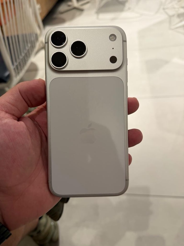 IPHONE 17 PRO MAX YD - 13