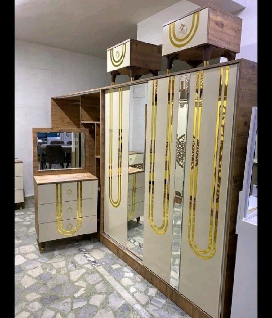 SIFIR UYGUN YATAK ODASI TAKIMI ( DOLAP + ŞİFONYER + 2 ad. KOMODİN ) - 3