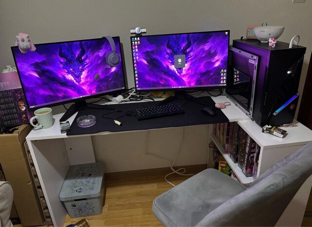 MSİ GAMİNG KASA ve 2 msı monitör klavye hediyedir(red dragon)