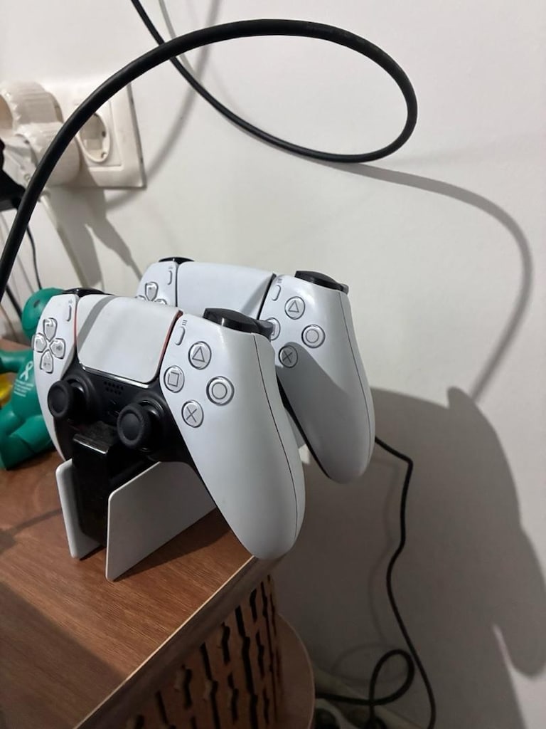PS 5 PRO 2 TB - 3
