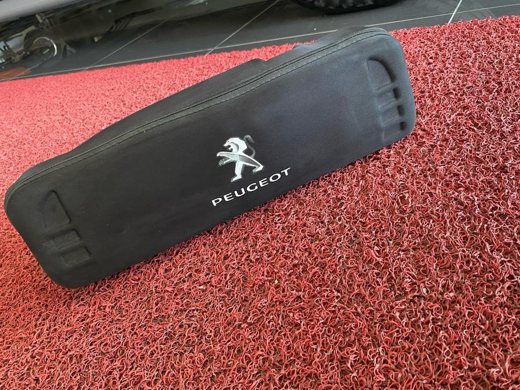 ORİJİNAL PEUGEOT TRAFİK SETİ VE İLK YARDIM ÇANTASI - 5