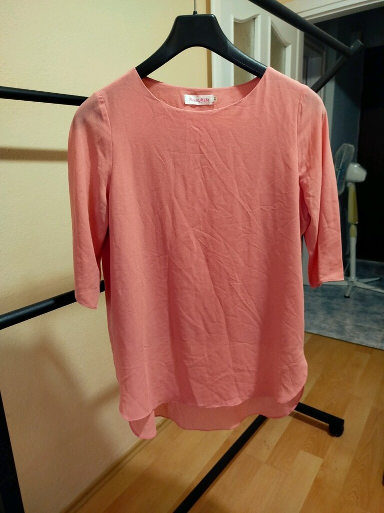 Yeni gibi yanları yırtmaçlı astarlı çok zarıf bluz boy ön 65 cm - 8