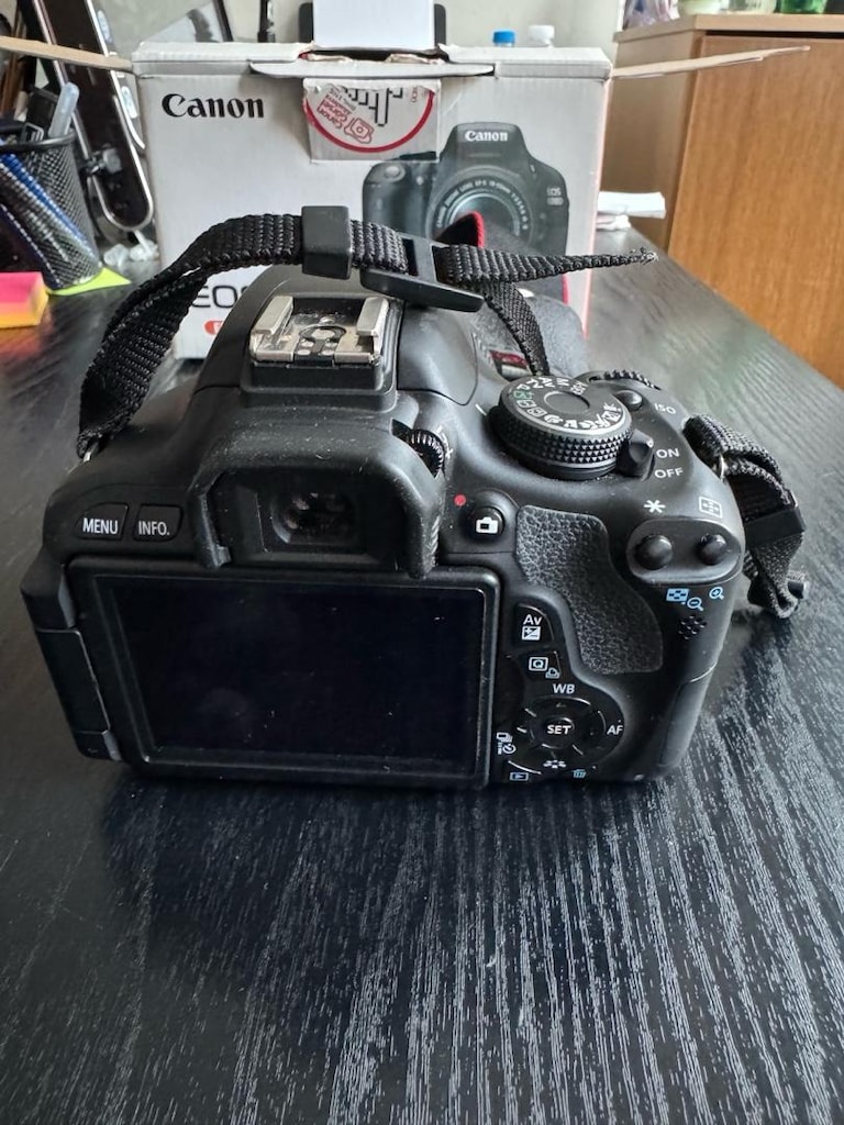CANON EOS 600D FOTOĞRAF MAKİNESİ - 4