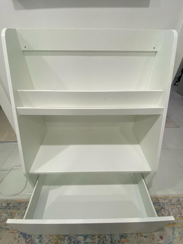 ikea kitaplık ve oyuncak dolabı - 3