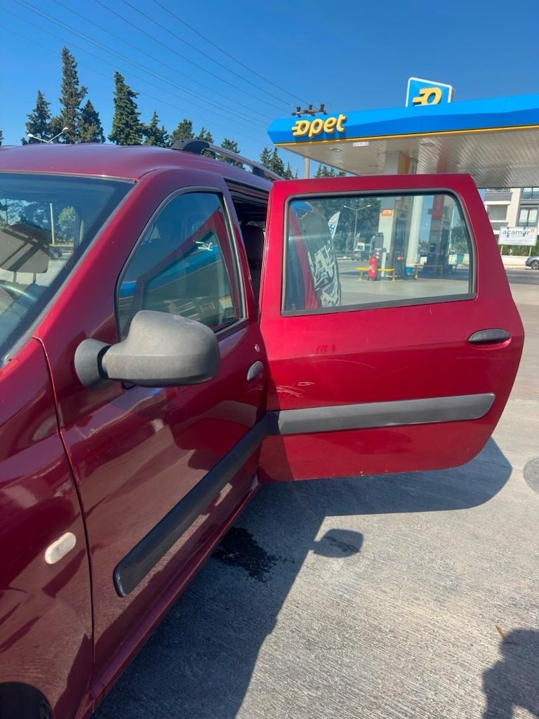 Dacia Logan - 5