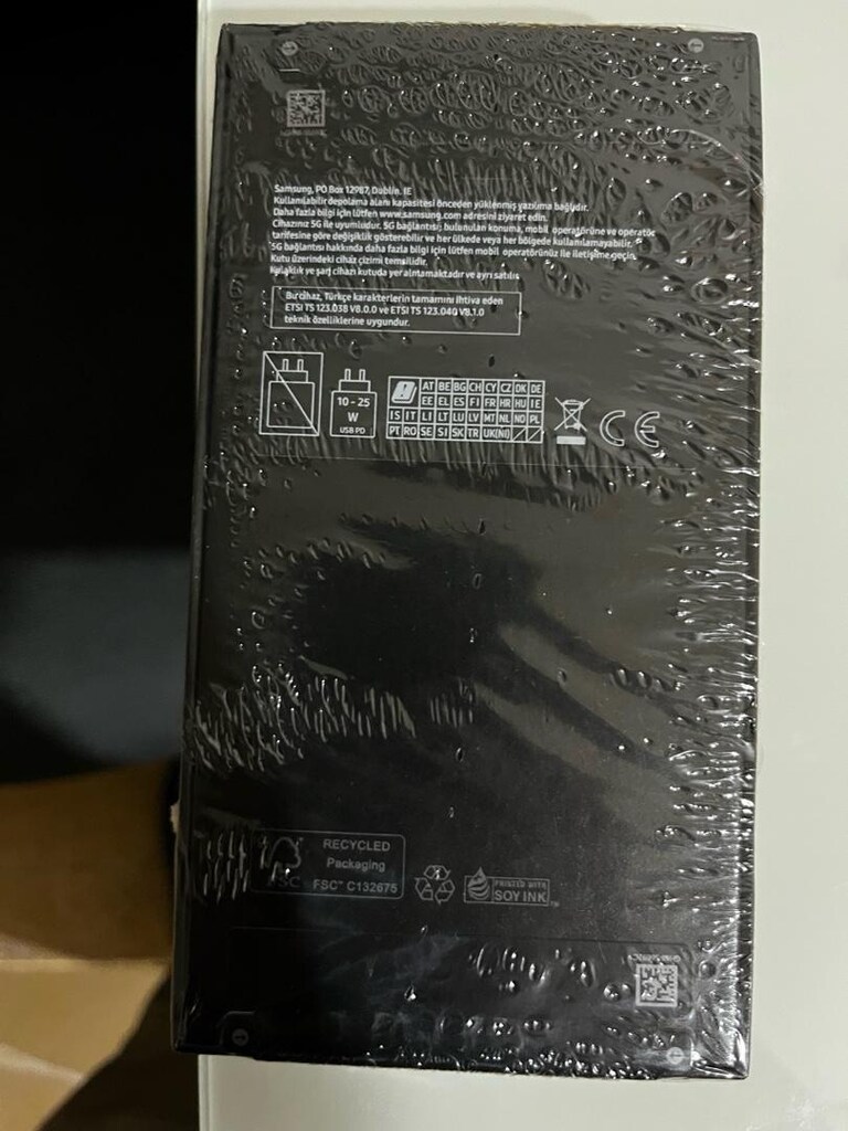 samsung galaxy s24 - 3