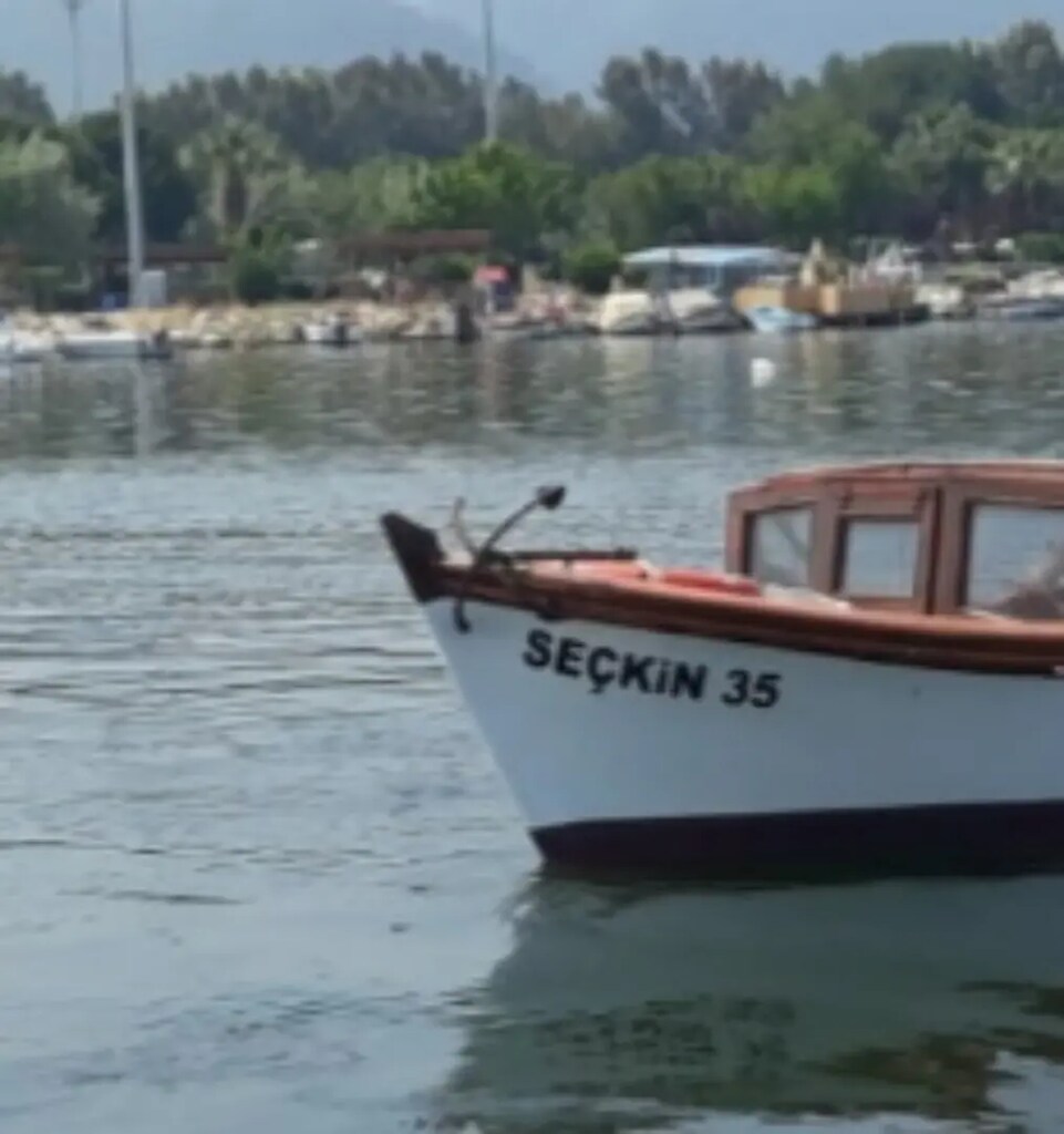 Balıkçı teknesi yeri ile birlikte - 5