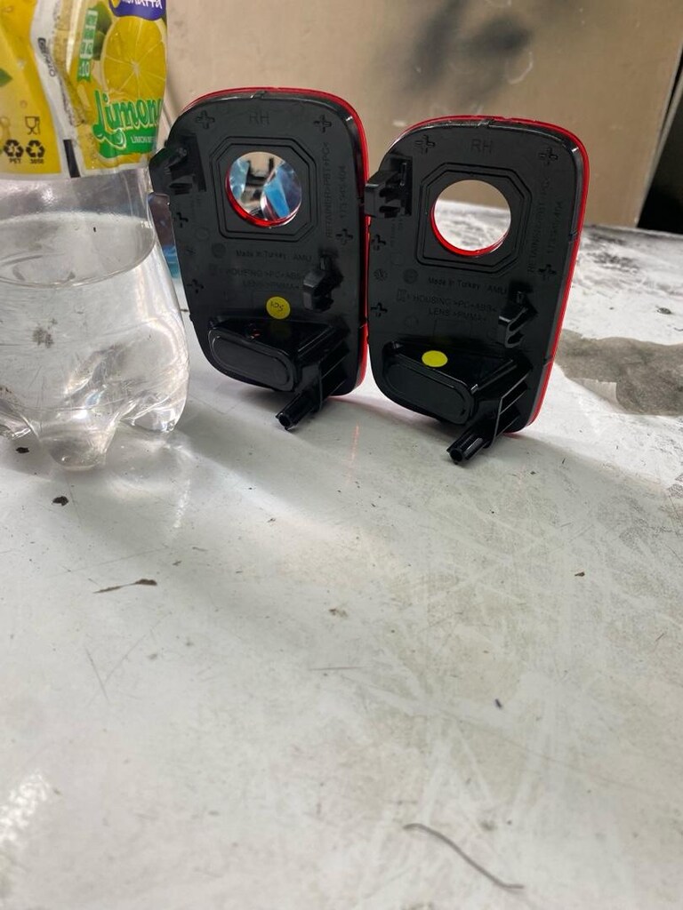 volkswagen ıd buzz arka tampon reflektörü - 3
