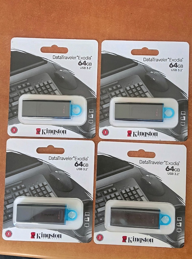 Kingston DataTraveler Exodia 64GB USB 3.2 Flash Bellek
