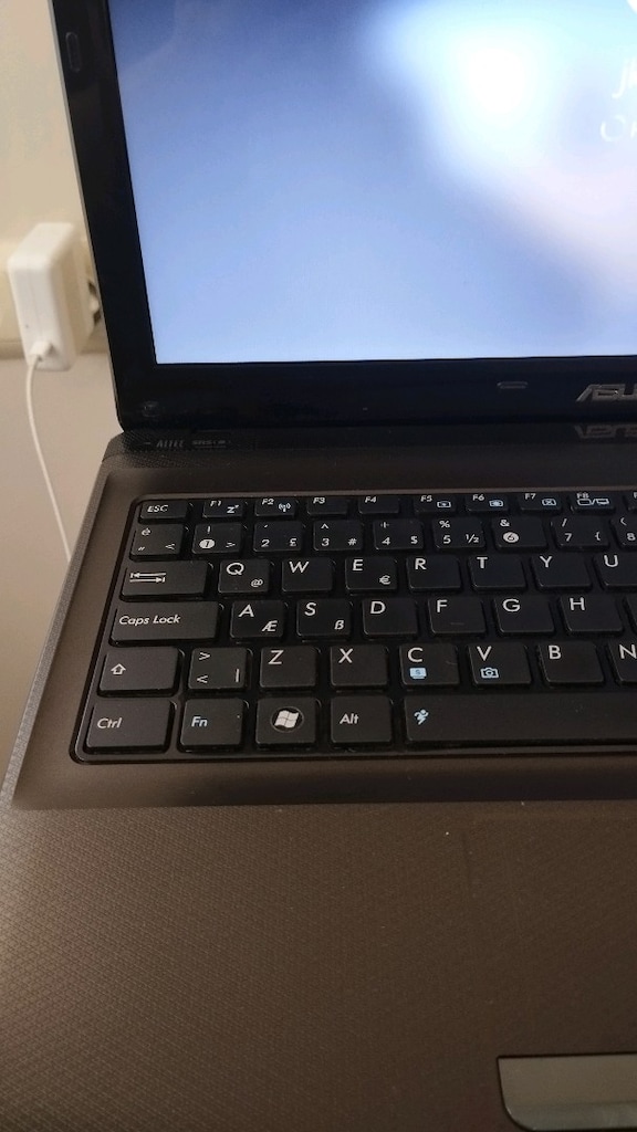 Asus k52jt i7 ssdli laptop 6300m 1gb ekran kartı - 2