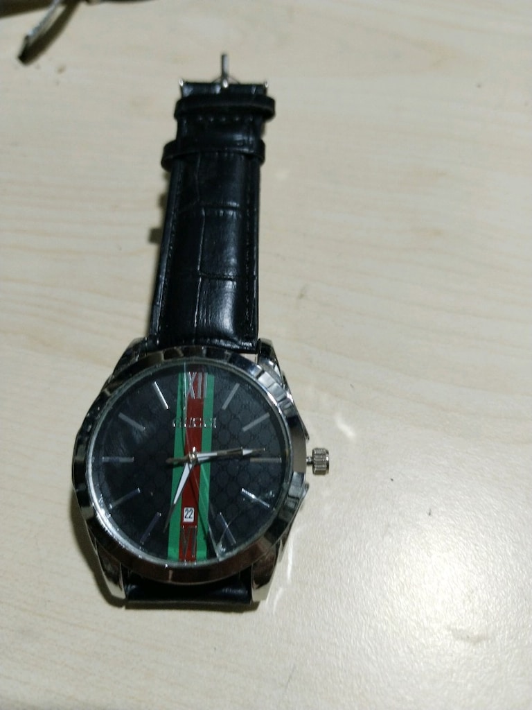 YENİ FAKAT SAĞ ALT KÖŞEDE ÇATLAK VAR KULLANİMA ENGEL DEGİL - 6