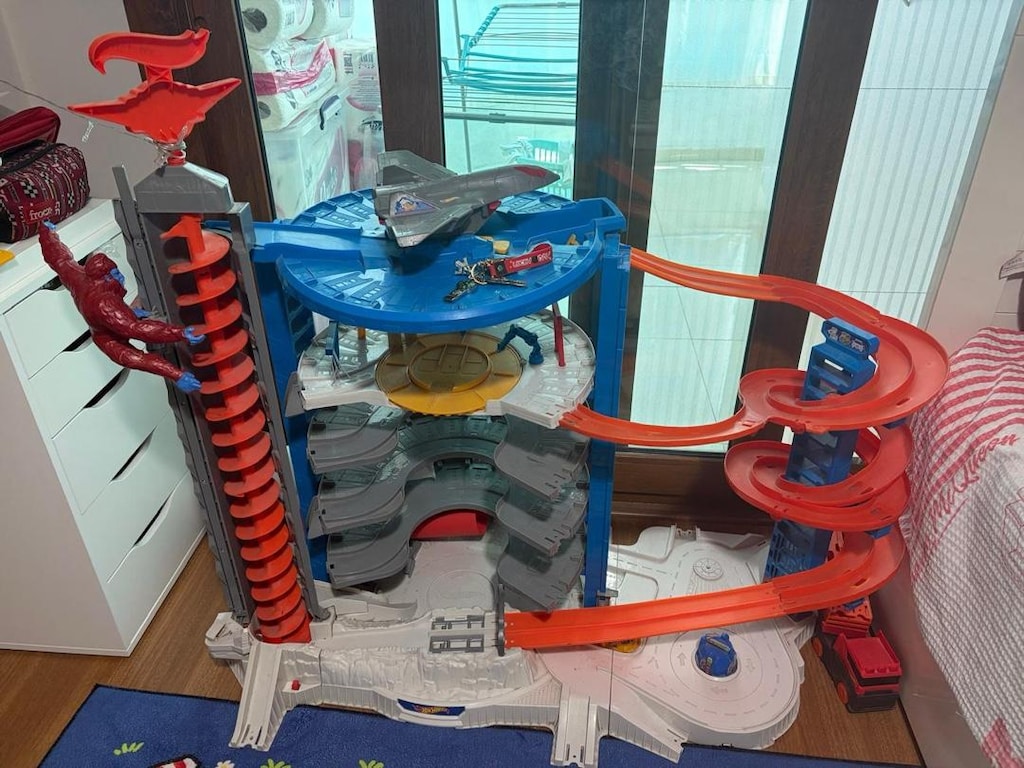 Hot wheels ultimate garaj - 2