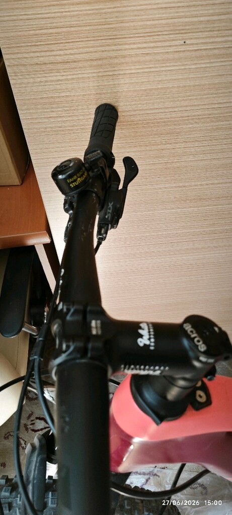 Canyon Neuron M062 - 6