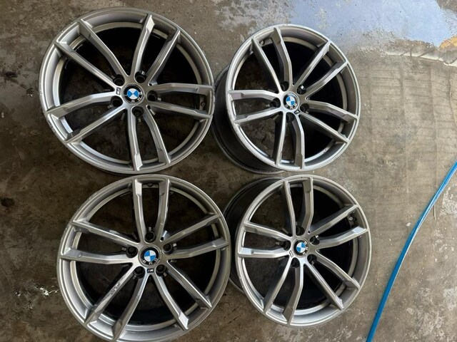 BMW 18 inç