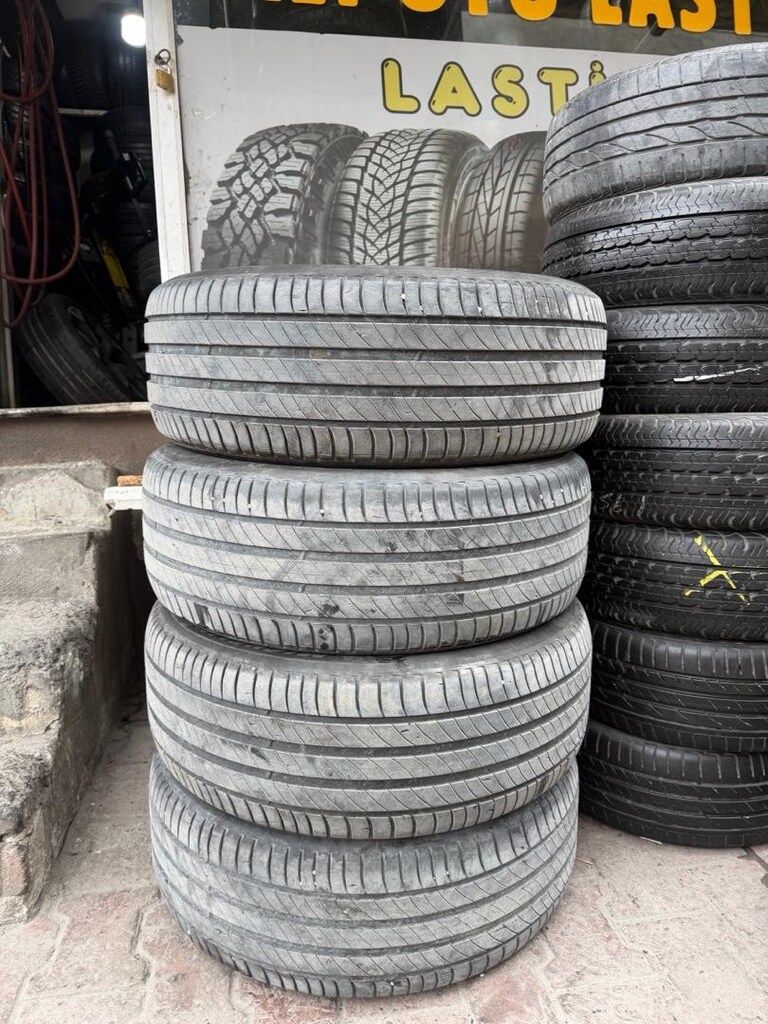 235 55 18 TAKIM MİCHELİN PRİMACY4 - 2