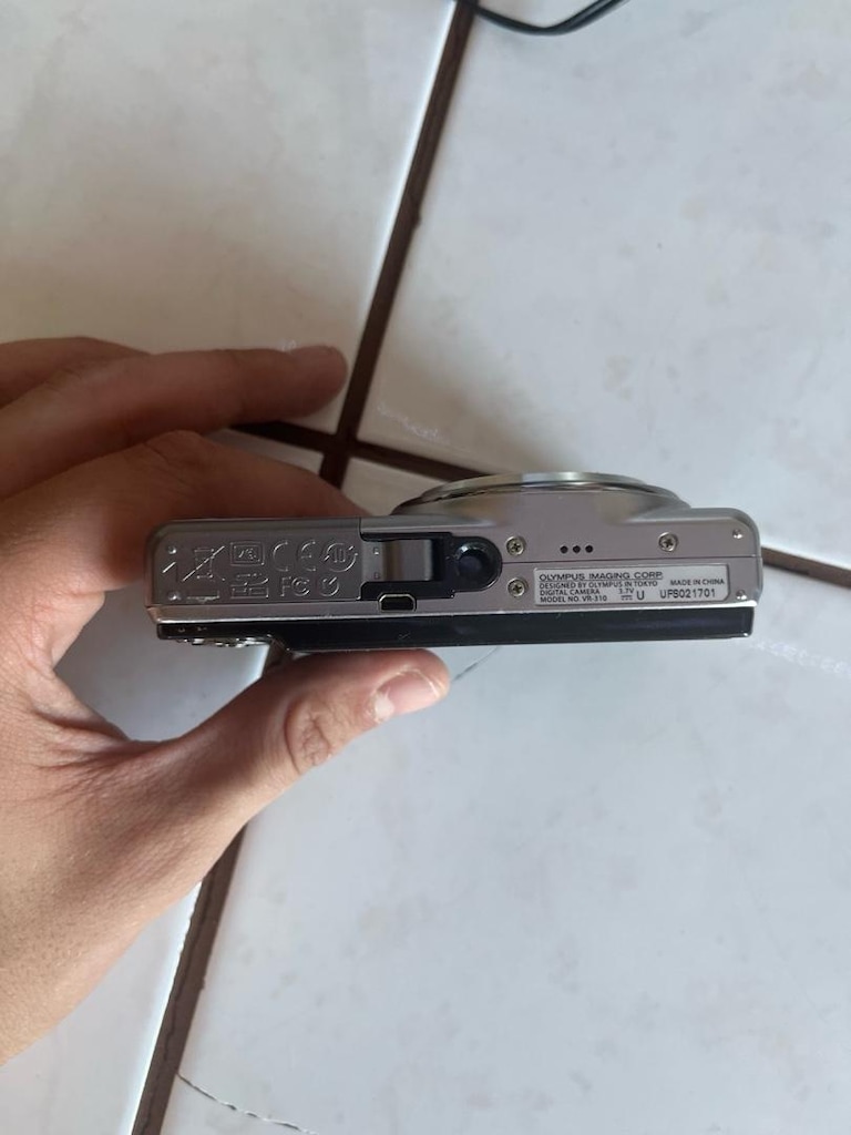 Olympus VR-310 Dijital Fotoğraf Makinesi - 4