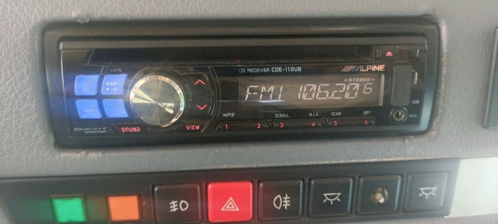 alpine teyp cde-110ub sıfır gibi hatasız kaliteli ses istiyene - 4