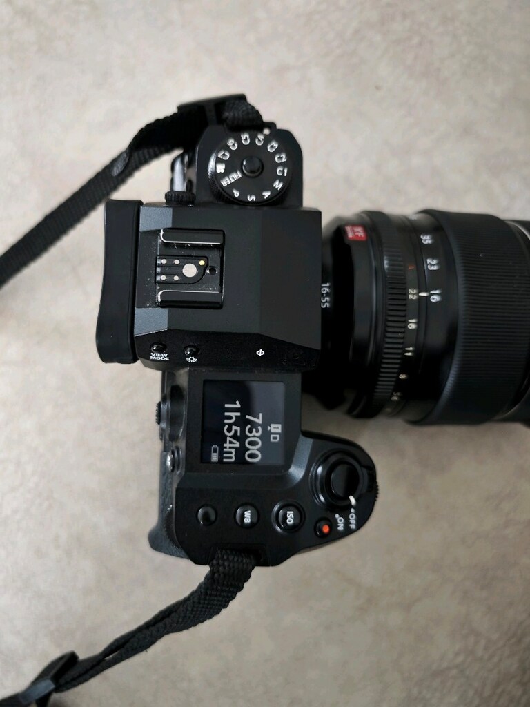 Fujifilm X-h2s body ekstralarla beraber - 2