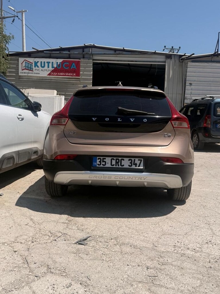 Volvo V40 cross - 2