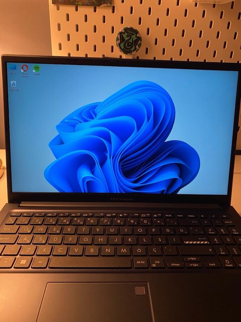 Acil! Asus Laptop Tertemiz - 4