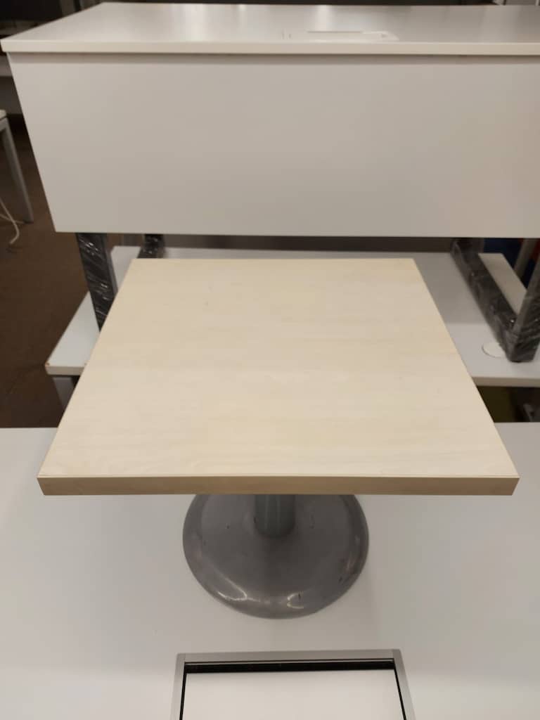 KLAS OFİS ÜSKÜDAR 50X50 AKÇAAĞAÇ RENK ORTA SEHPA - 4