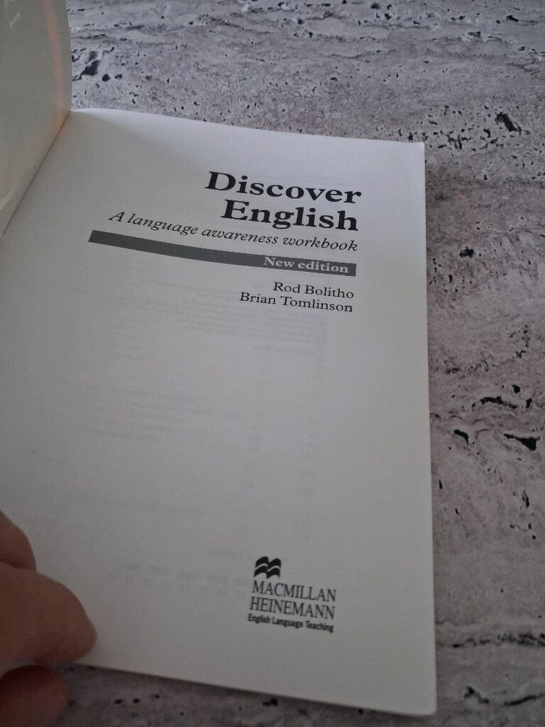 Dıscover Englısh A language awareness workbook - 3