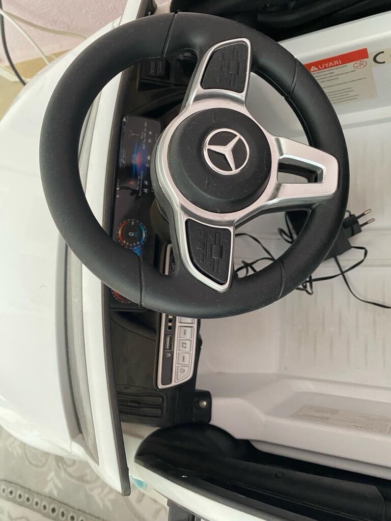 mercedes baby toys Mercedes Benz EQC 400 12 V Akülü Araba - 2