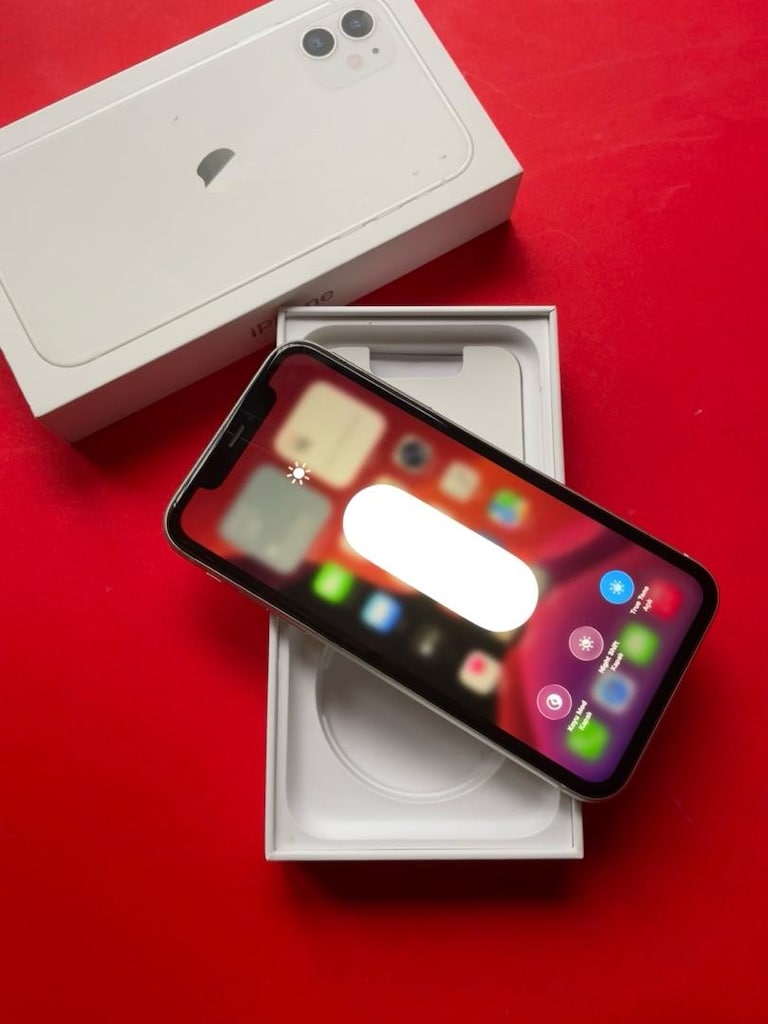 Iphone 11 128 gb - 4