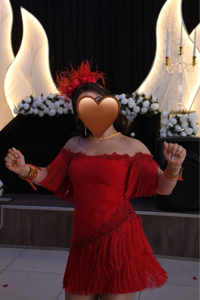 Kırmızı Düşük Kol Püsküllü After Party Elbisesi - 3