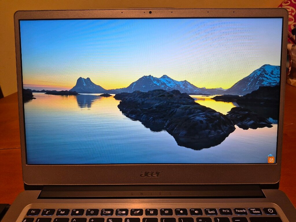 Acer Swift 3 (SF314- 58G) ve Ekipmanlar - 3