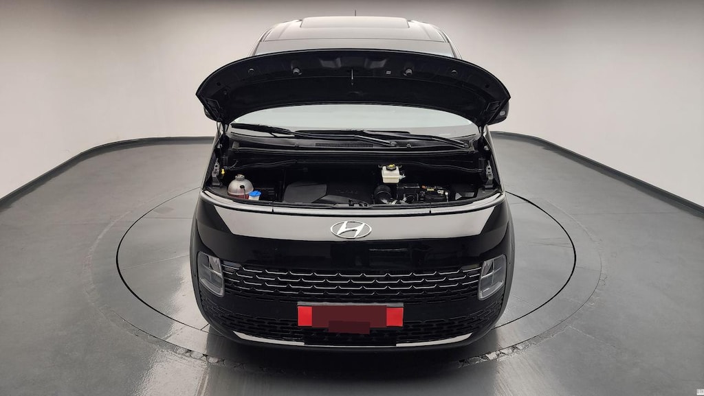 Hyundai STARIA ELITE 2.2 CRDI 177 8AT 4x4 - 18