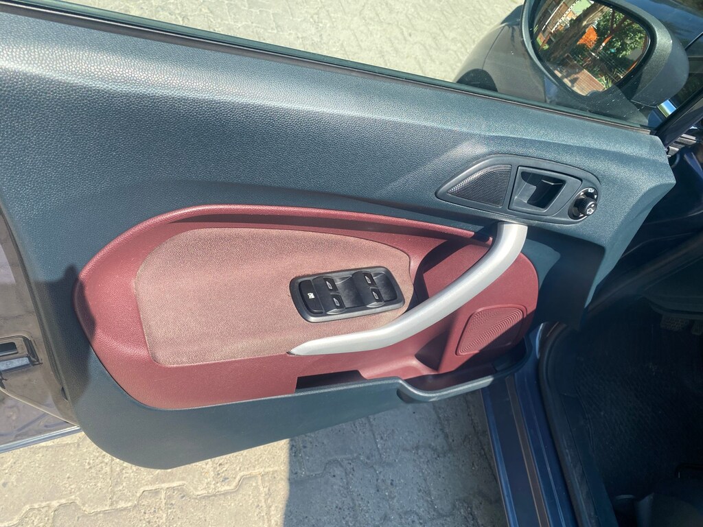 SAHİBİNDEN 2011 FORD FİESTA 1.4 TİTANİUM X OTOMATİK BENZİNLİ - 13