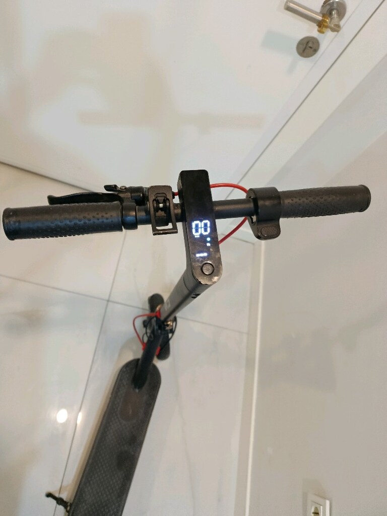RKS A-3 ELEKTRİKLİ SCOOTER (AÇIKLAMAYI OKU) BATARYA ALINMASI LAZIM! - 3
