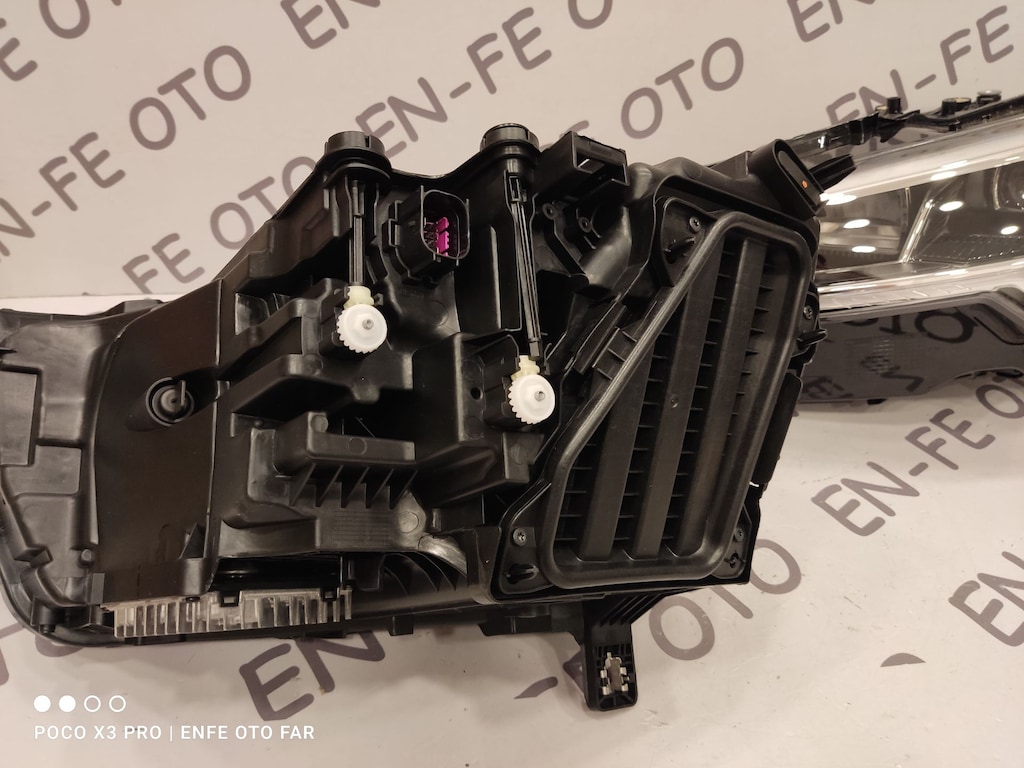 AUDİ Q3 SOL LED FAR SIFIR 2019 2020 2021 2022 2023 - 9