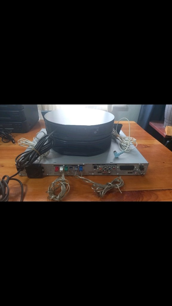 SONY HCD-DZ810W 5+1 AMPLIFIER - 5