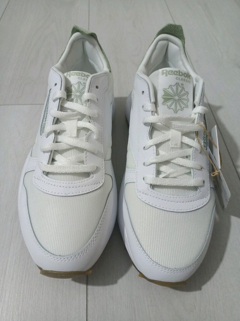 39 numara orijinal Reebok marka - 2