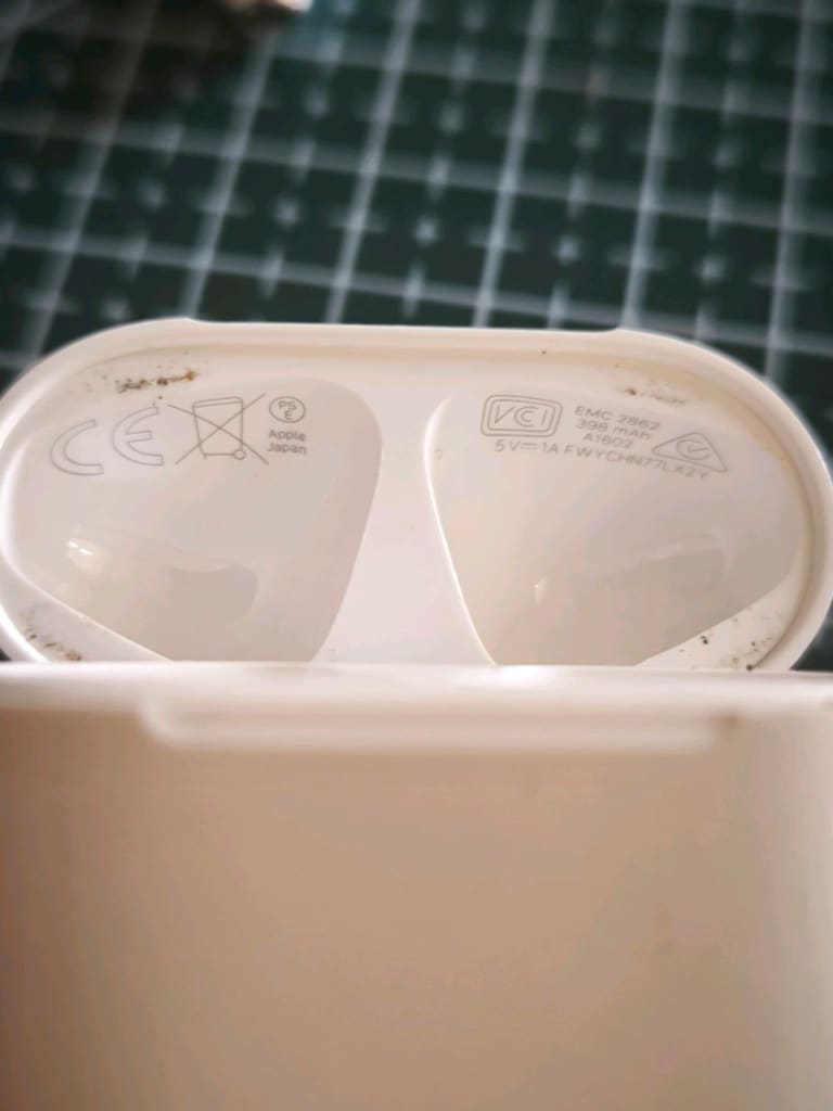 orjinal airpods 2. nesil 2019 A1602 şarj kutusu. A2032 kulaklık - 4