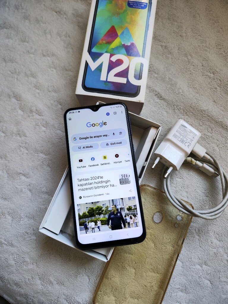 M20 Samsung Galaxy - 12