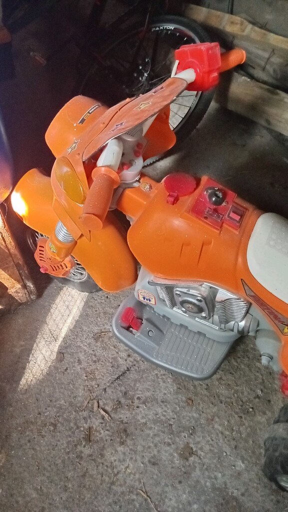 akülü 12 volt cocuk arabası - 5
